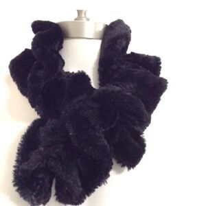 Faux Fur One Size Fit Most Scarf